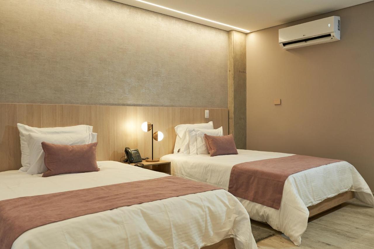 Eutopiq Hotel Medellín Esterno foto